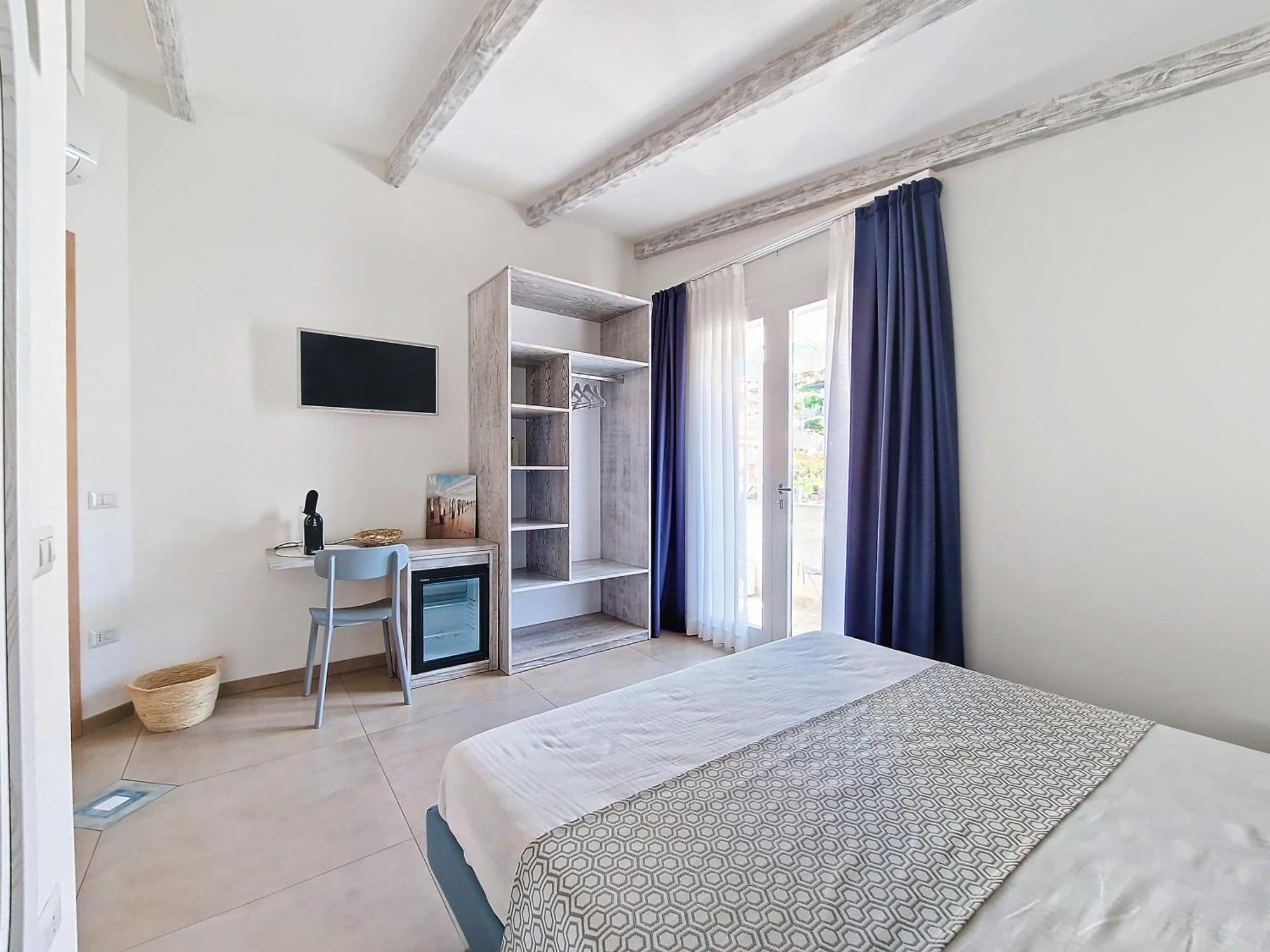 L'Onda Marina Hotel Castelsardo Eksteriør billede
